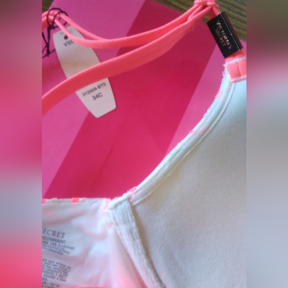 Victoria's Secret Stunning/Elegant Bra And Pantie Set! Panties-small Bra-34C - Picture 11 of 14